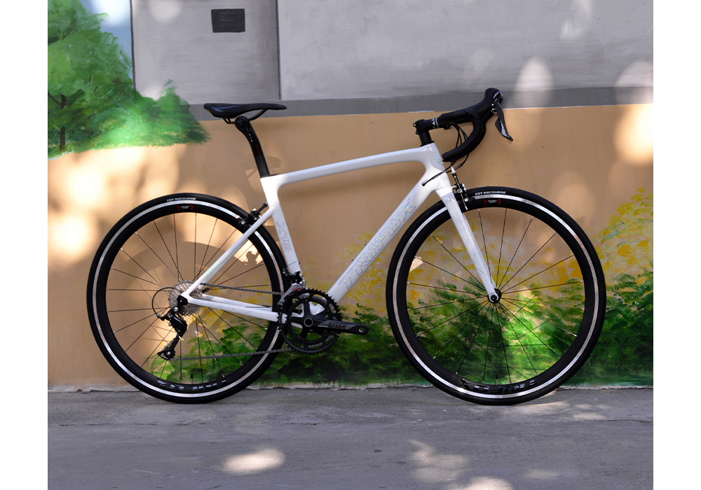 Trifox SF-QR 2.0 Lightweight Carbon Road Bike