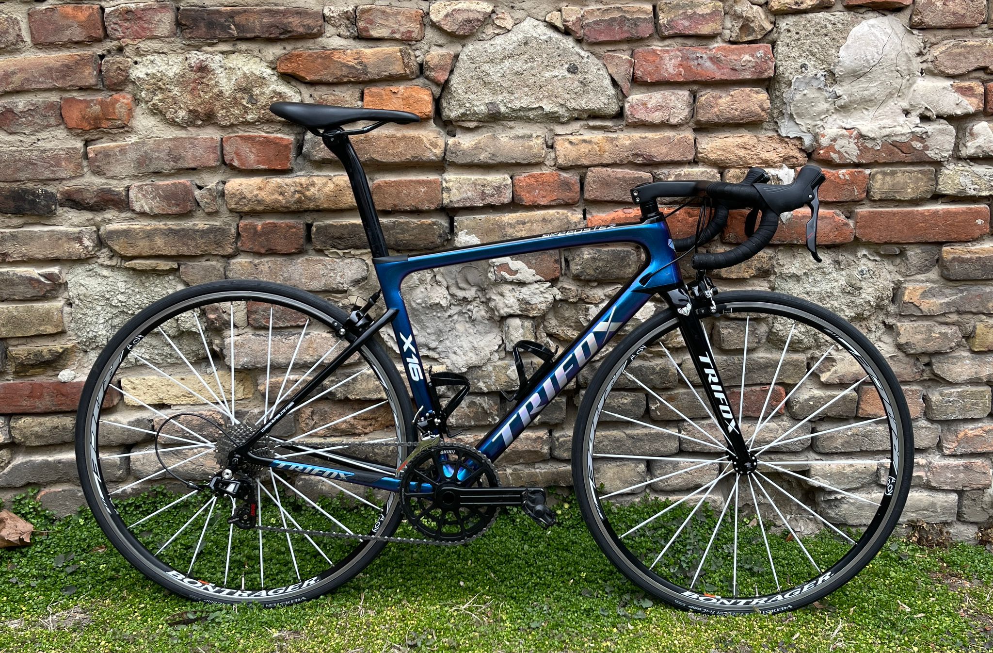 build a carbon road bike